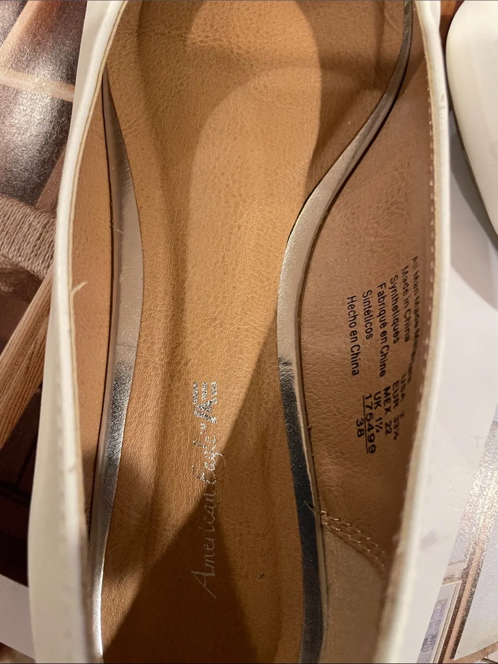 NWT American Eagle Girls Cream Floral Sequin Embellished Ballet Flats